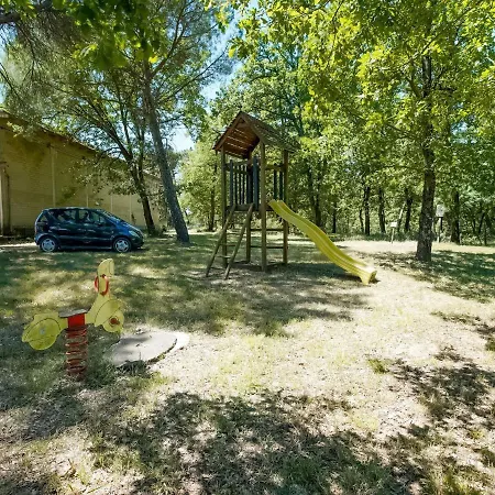 Alluring In Castiglione Del With Pool Дом отдыха Кастильоне-дель-Лаго